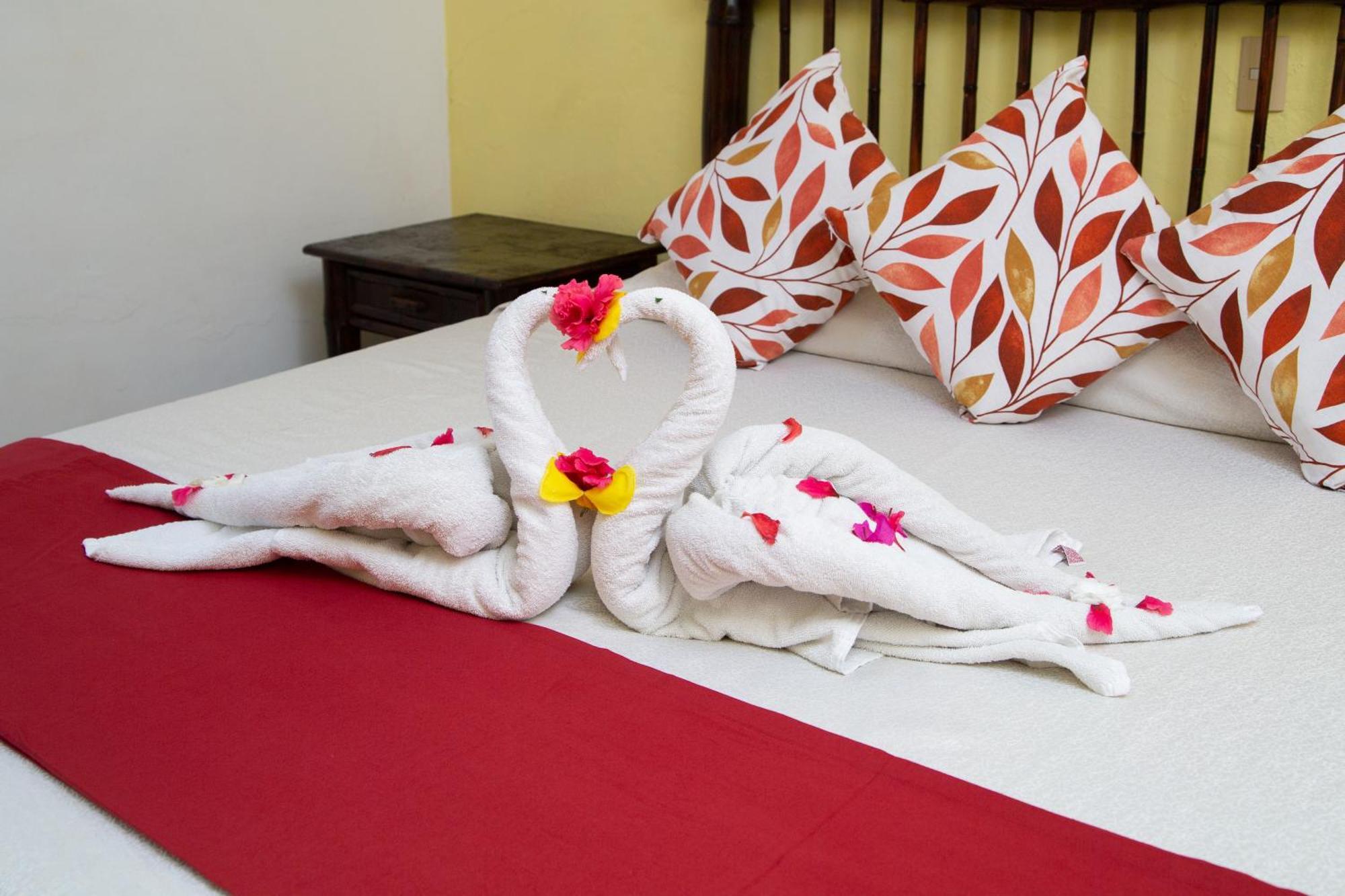 Hotel Zihua Caracol Zihuatanejo Exterior foto